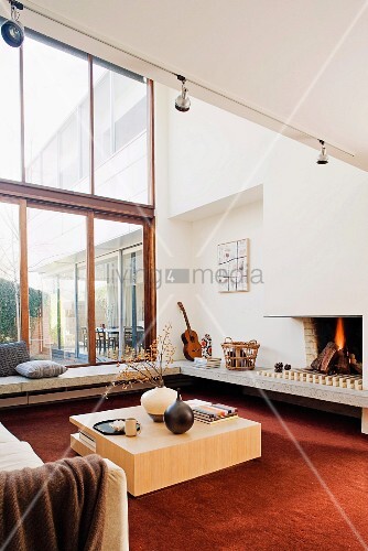 ecosmart kamin glas wohnzimmer stein teppichboden