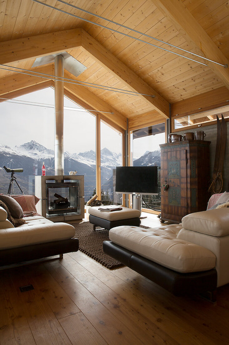 Contemporary Chalet