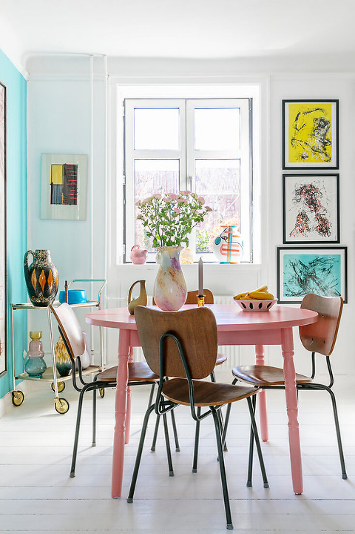 A Colourful Creative Retreat