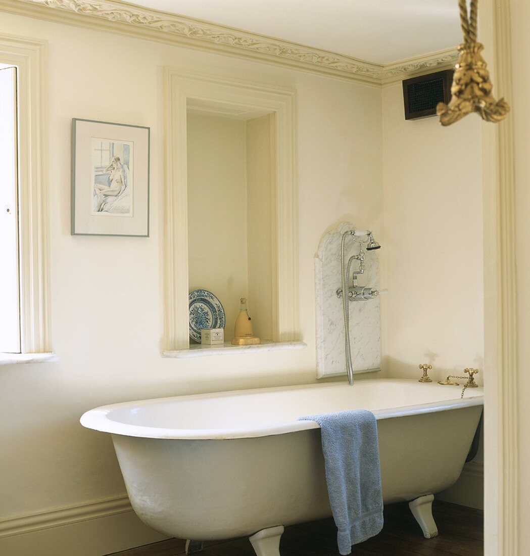 A bathtub in a bathroom