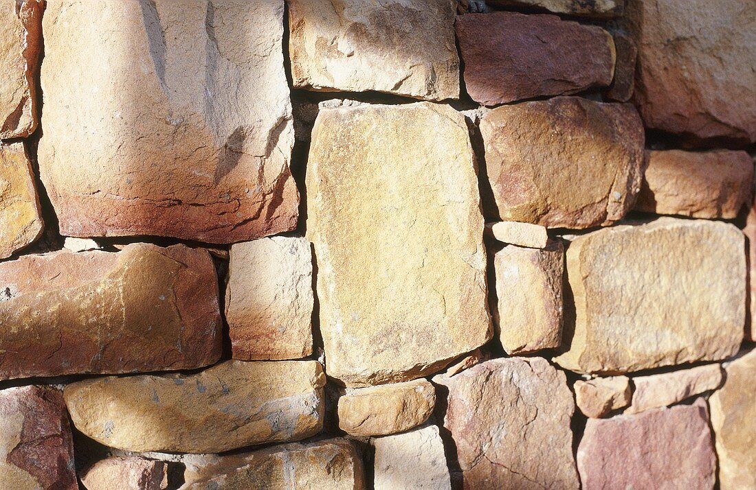 Eine Steinmauer