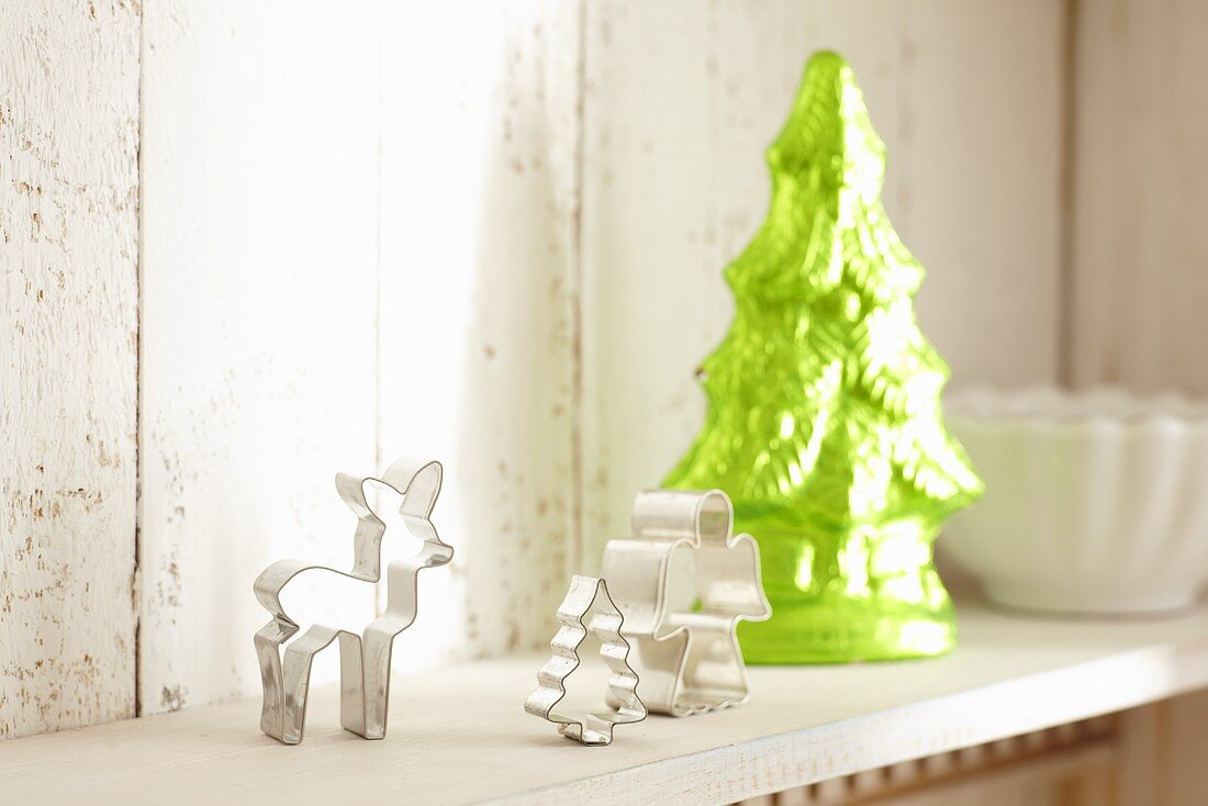 Cutters and decorative Christmas tree