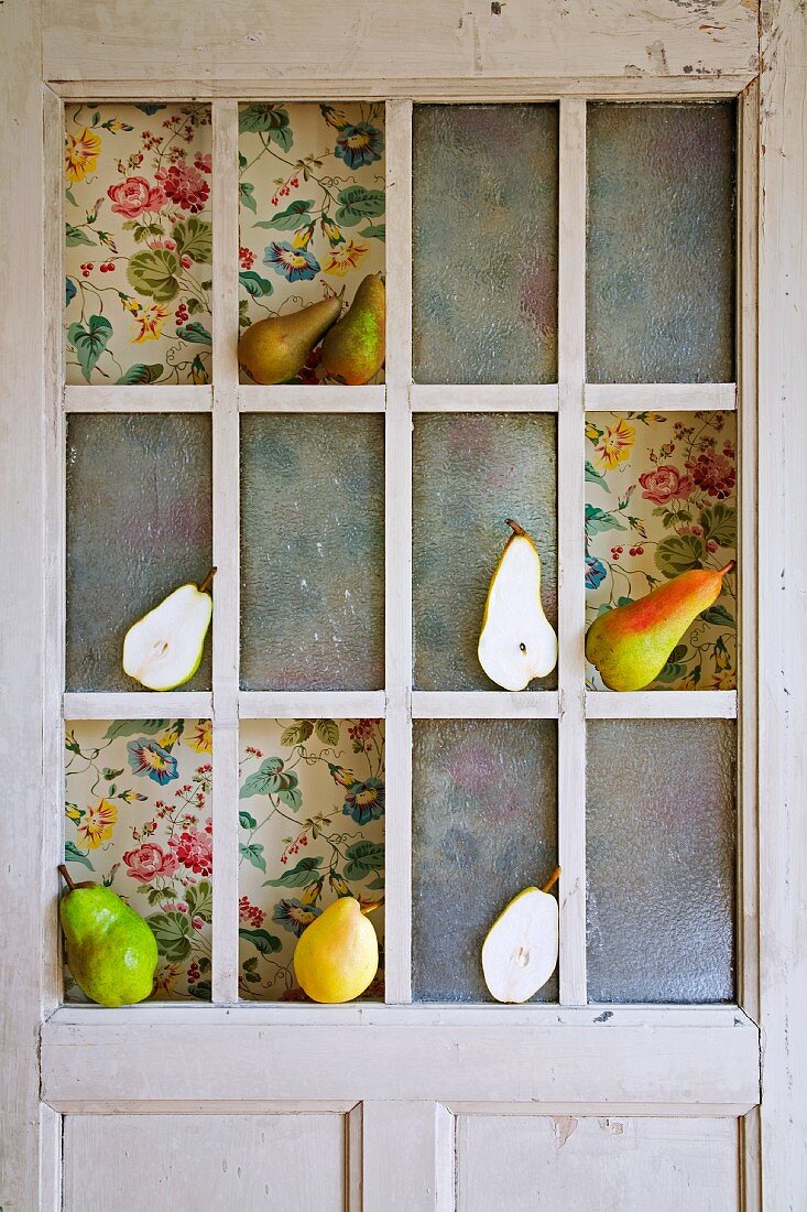 Pears used as door decoration