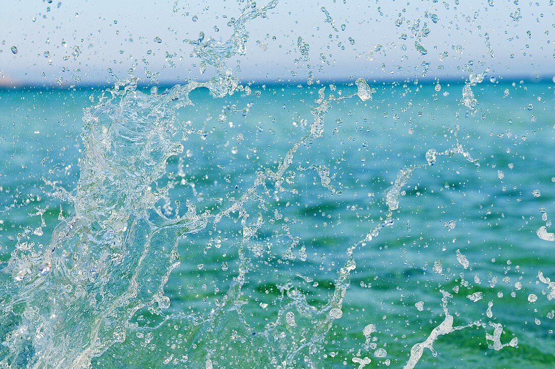 Wasserspritzer im Meer