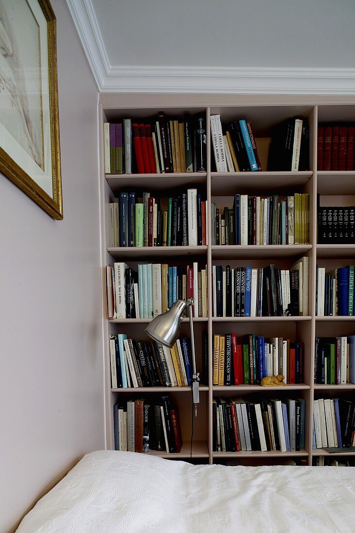 Built-in bookshelves in a bedroom