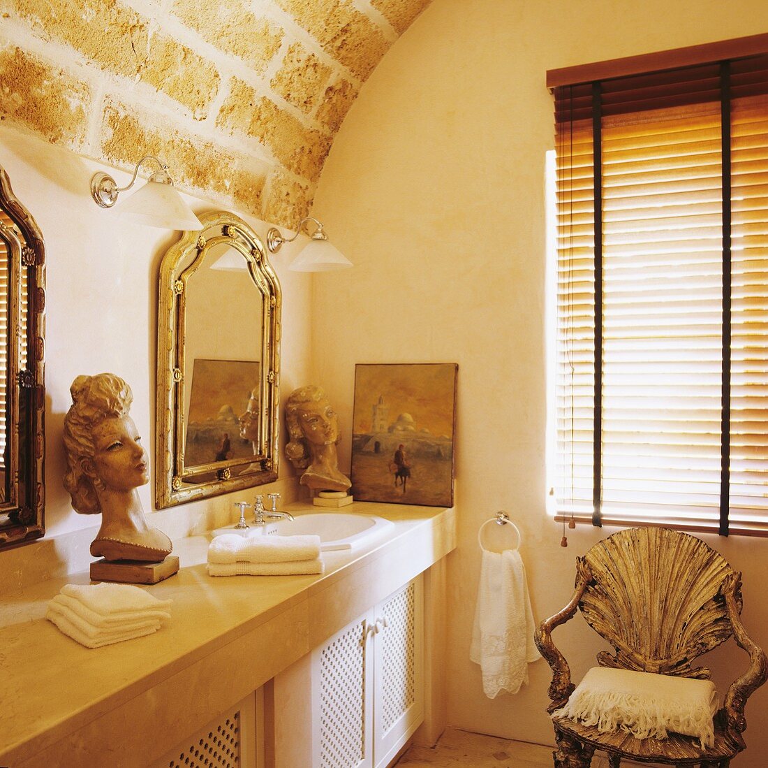 Diffused light in a bathroom with a rustic vaulted ceiling
