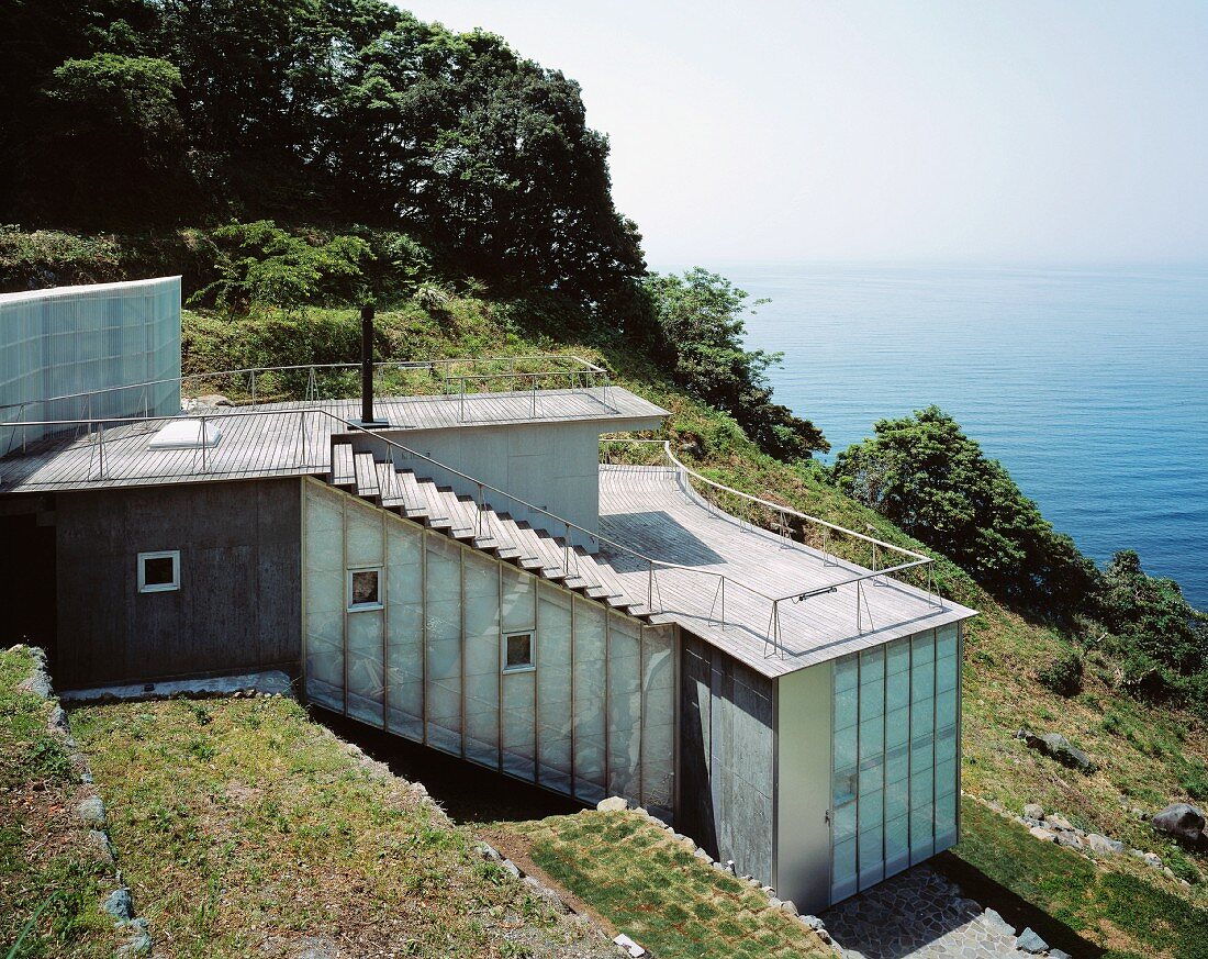 Neubauhaus am Hang mit Meerblick, Haus Izu, Tokio, Japan