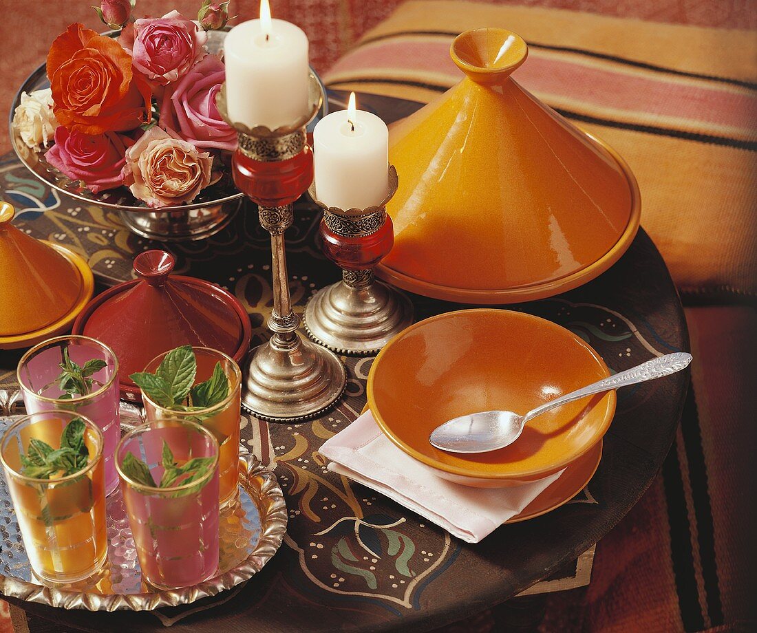Marokkanischer Tisch