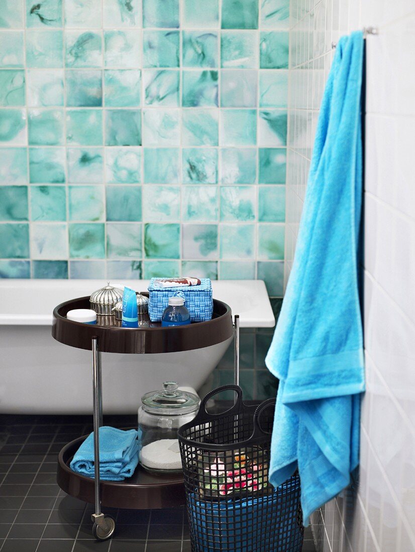 Bathroom with turquoise tiles