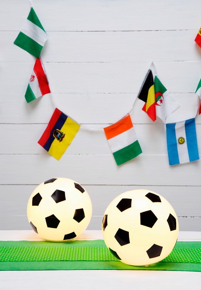 Football lanterns (spherical white lamps with hexagons of black film)