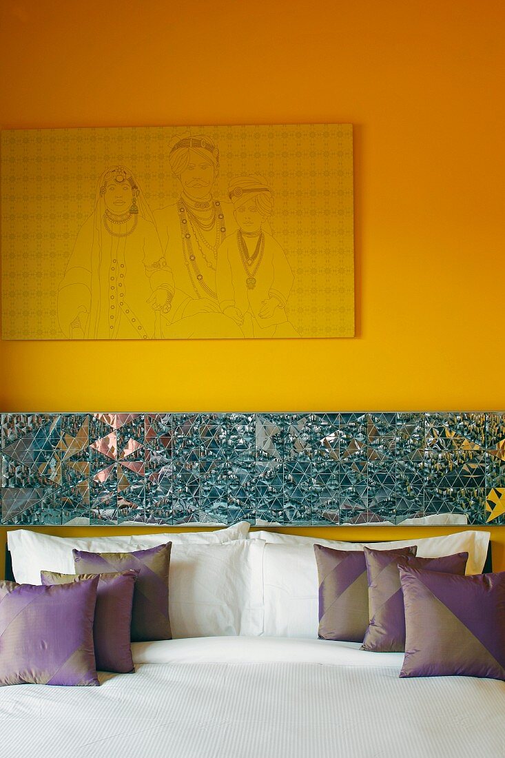 Devi Ratn Hotel - Gelbes Zimmer mit Doppelbett