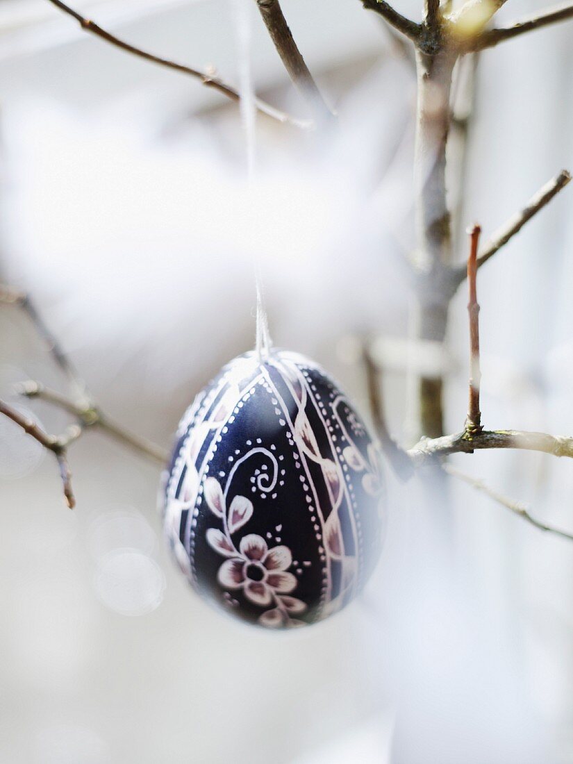 Easter decoration hanging