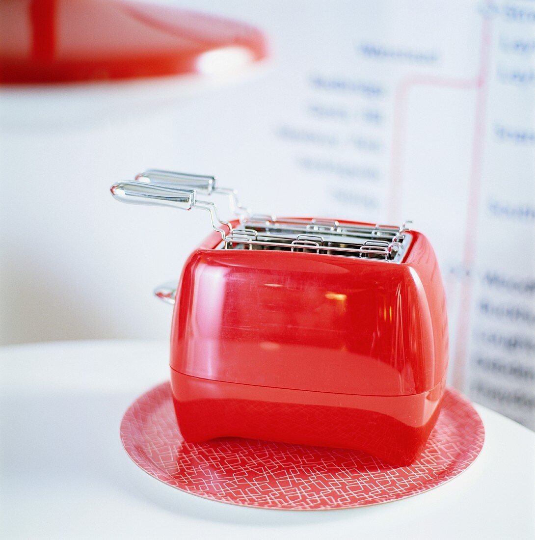 Ein roter Toaster