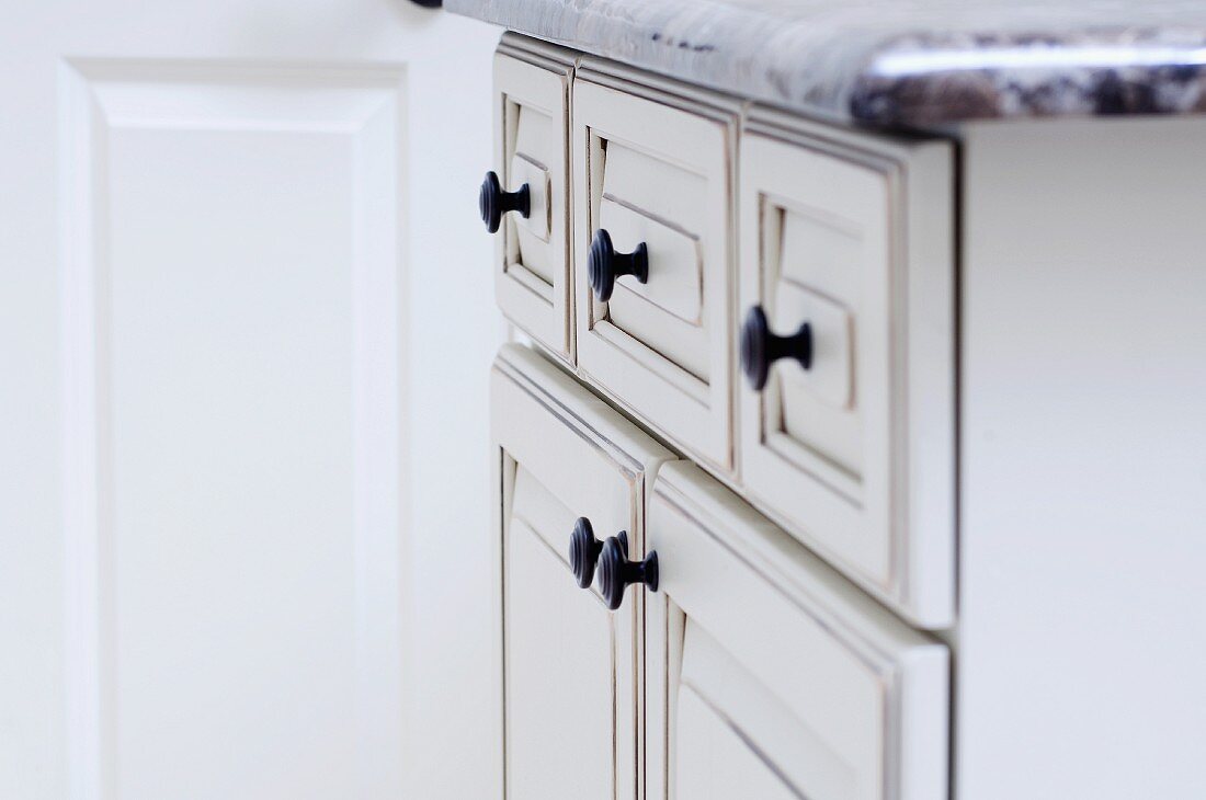 Detail of drawer and cabinet knobs