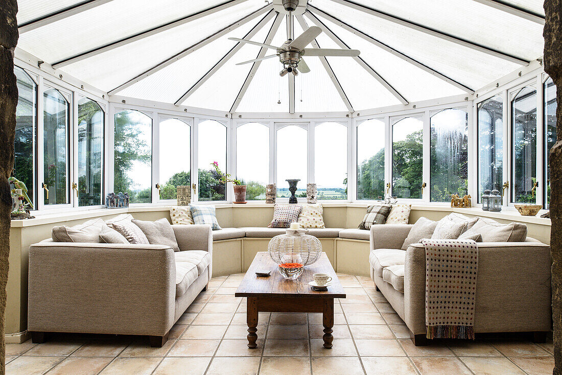 Sofa combination in round conservatory