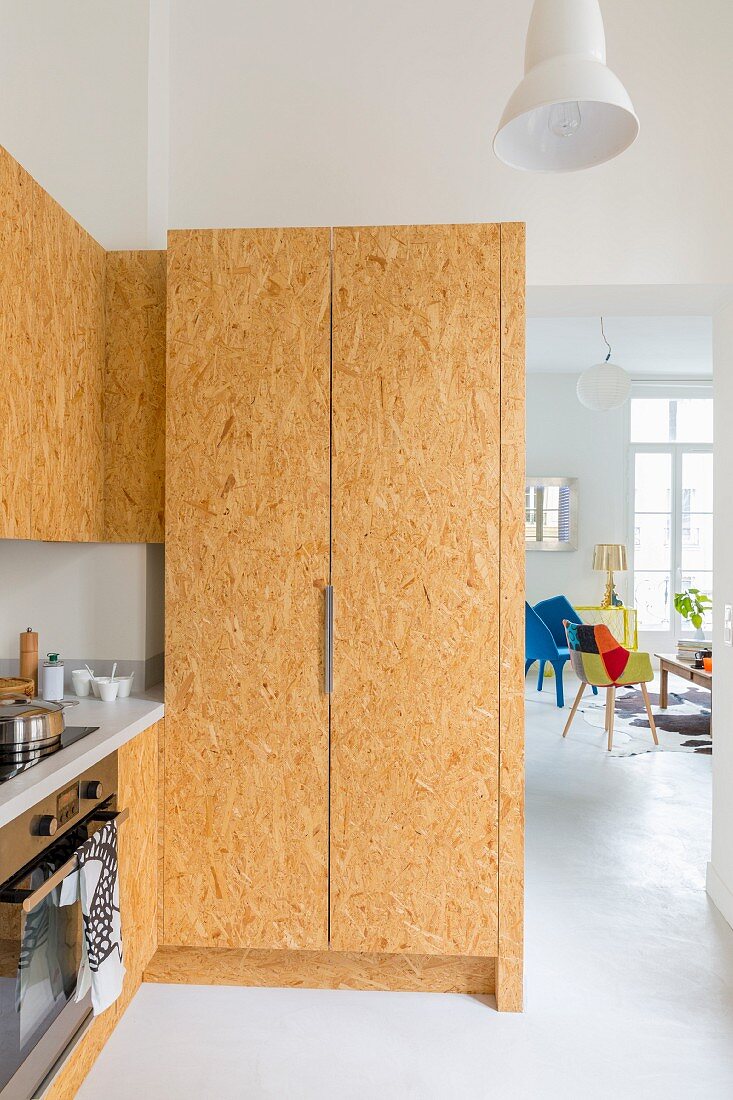 DIY kitchen with chipboard fronts