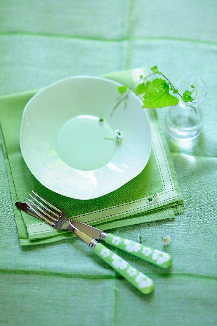 Spring place setting in shades of green
