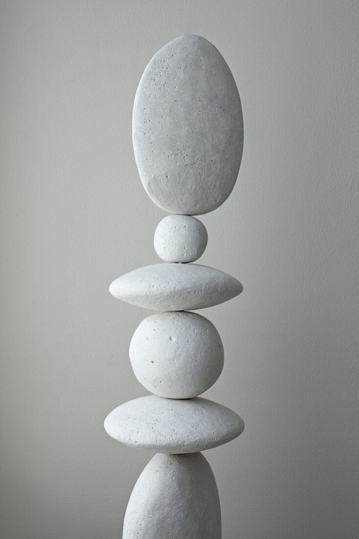 Tower of stacked pebbles