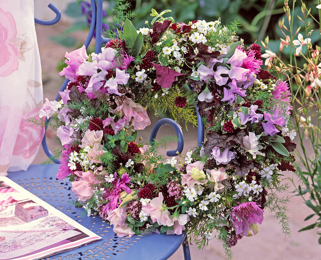 Lathyrus (sweetpea), Gypsophila (Gypsophila)