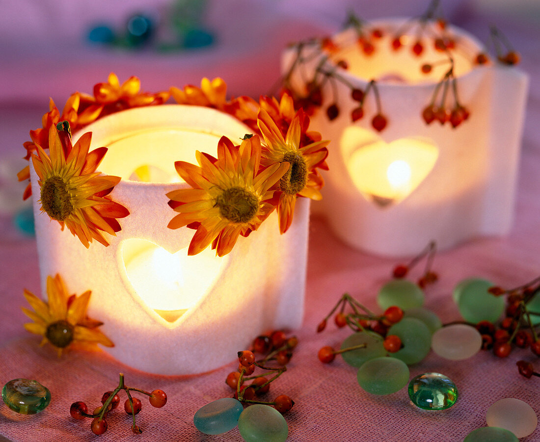 Lanterns with felt cover and strawflowers