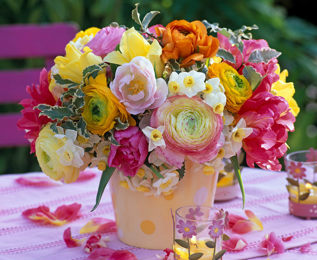 Bouquet of Ranunculus, Narcissus, Tulipa