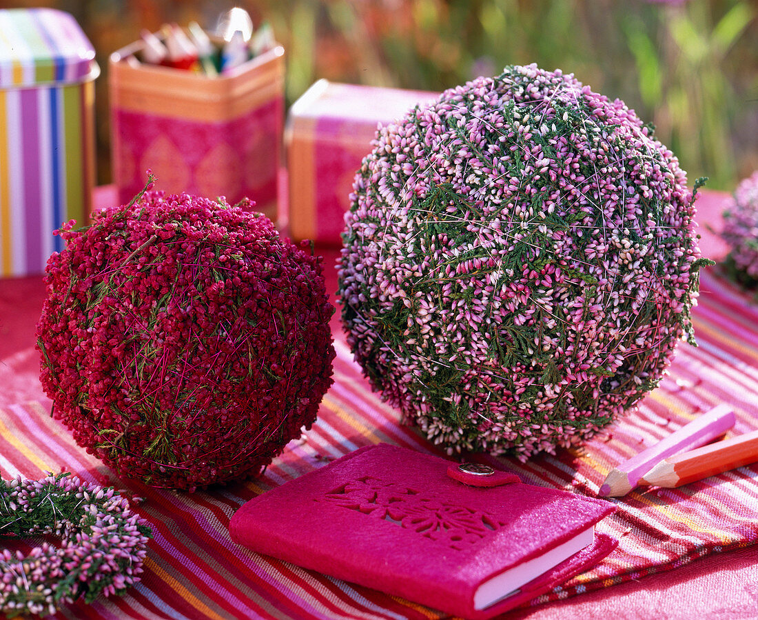 Balls wrapped in heather
