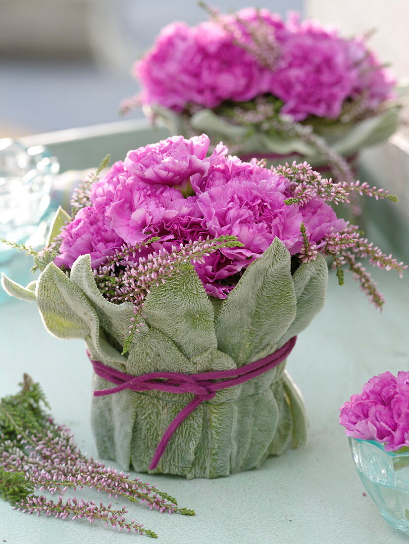 Bouquet of carnations in leaf dress 6/6