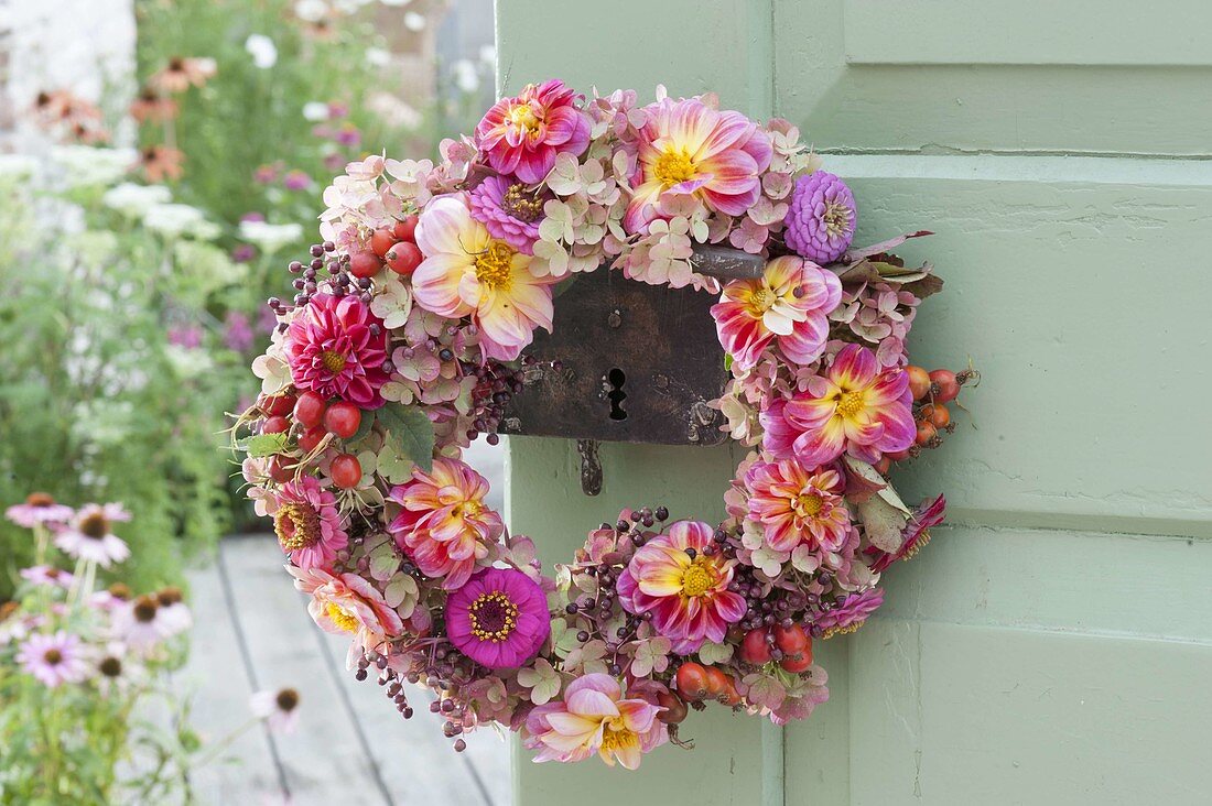 Wreath of Zinnia, Dahlia, Hydrangea