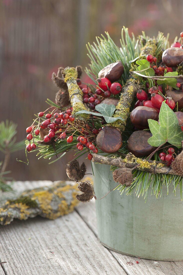 Floristic decorations with finds from the autumn forest