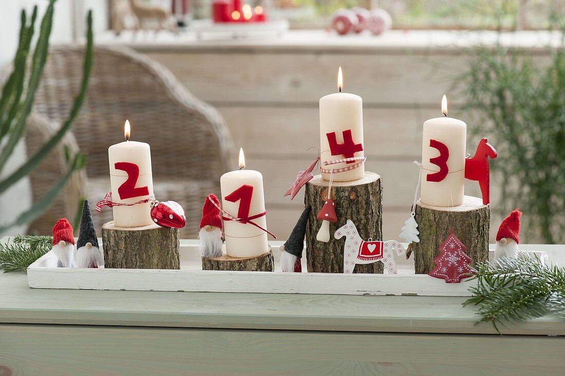 Fast Advent wreath on tree pieces