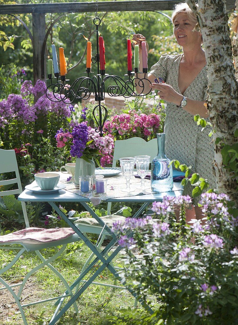 Table laid under the tree