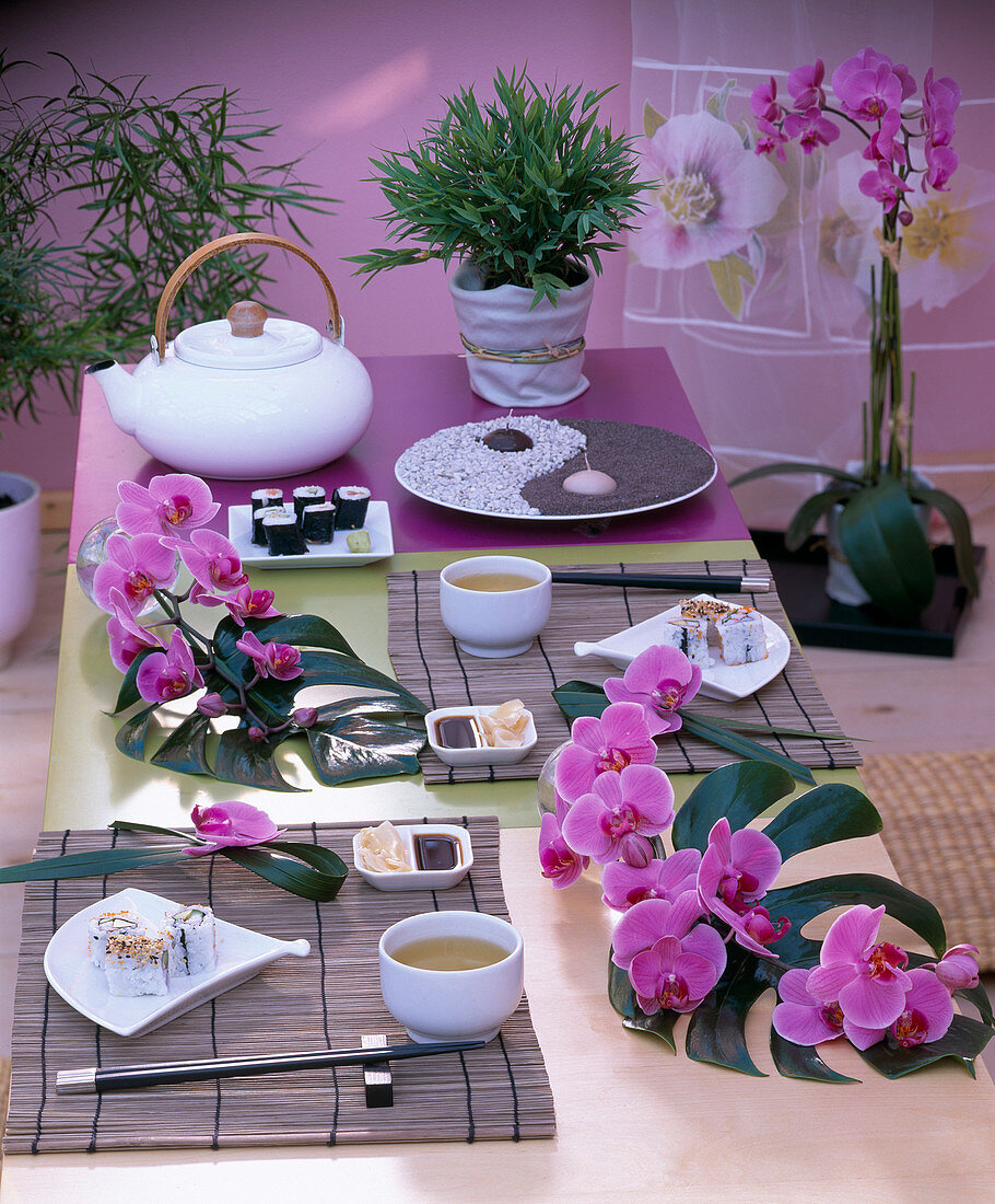 Asian table decoration: Phalaenopsis