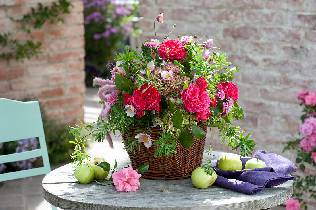 Bouquet made of pink (rose), sedum (stonecrop), euphorbia