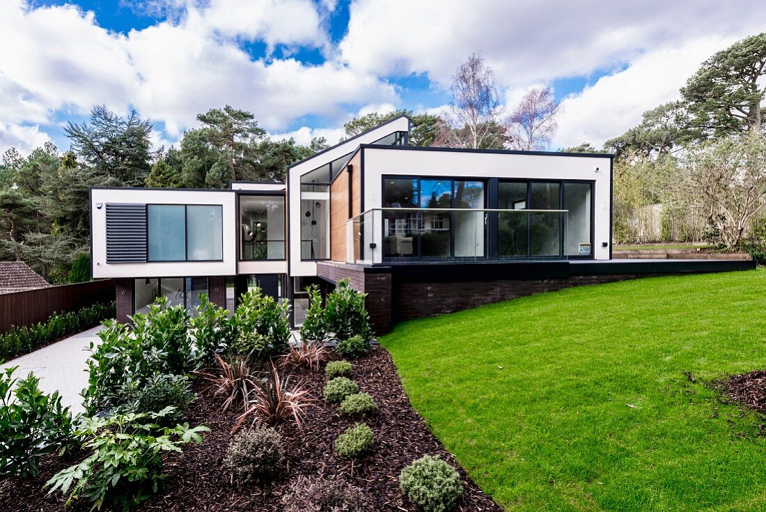 Modern, cubist architect-designed house in garden