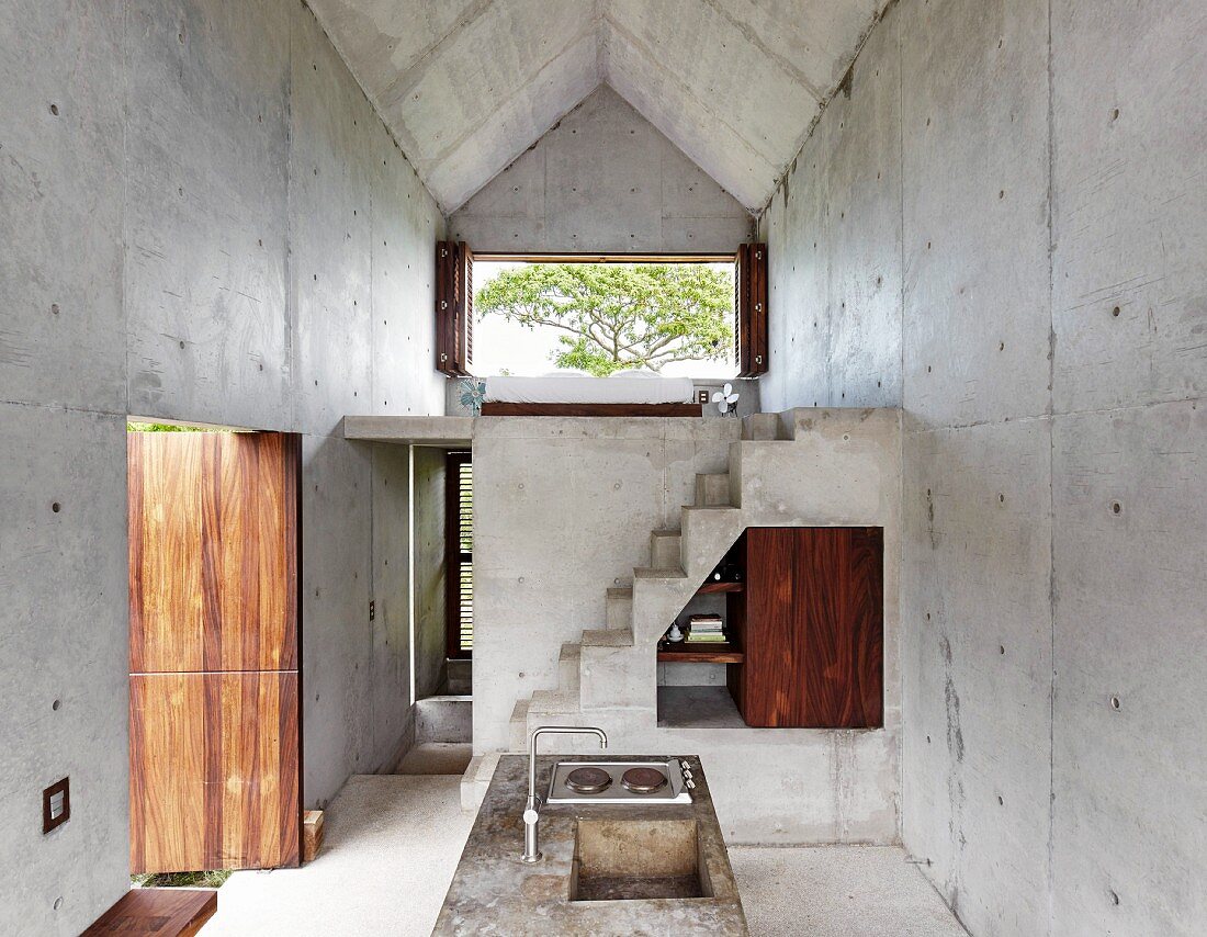 Modernes Architektenhaus aus Holz und Beton im puristischen Design