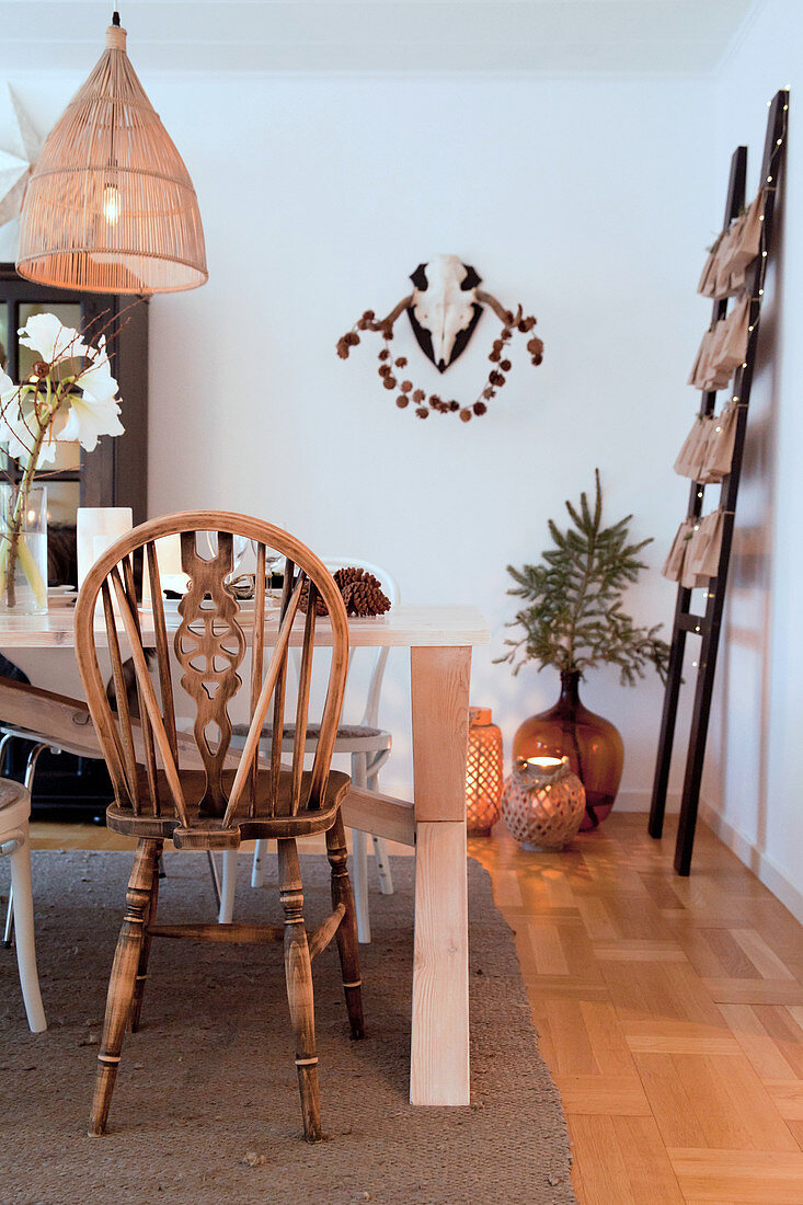 Wintry decorations in dining room in shades of brown