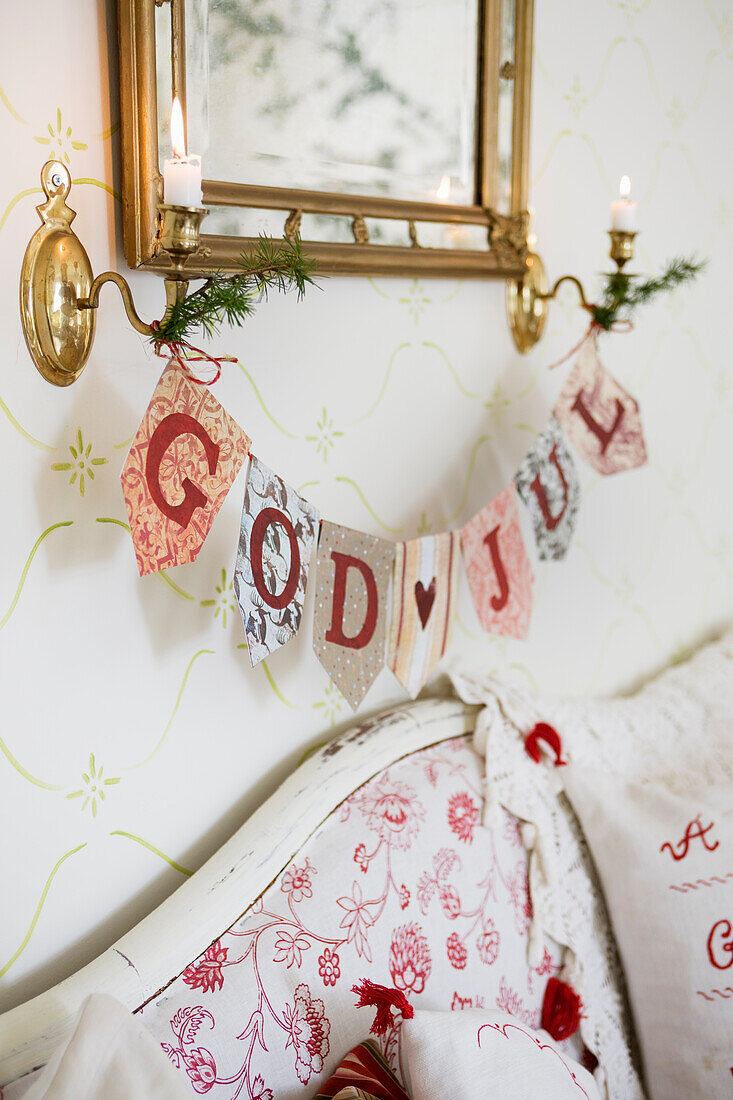 Wimpelkette mit schwedischem Weihnachtsgruß 'God Jul'