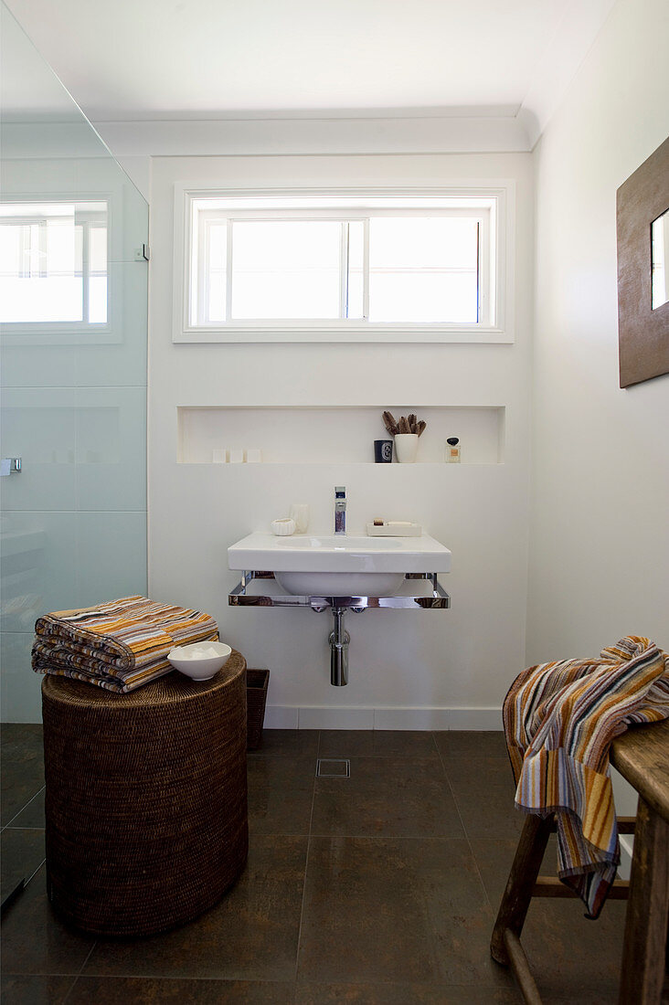 Simple bathroom in brown and white