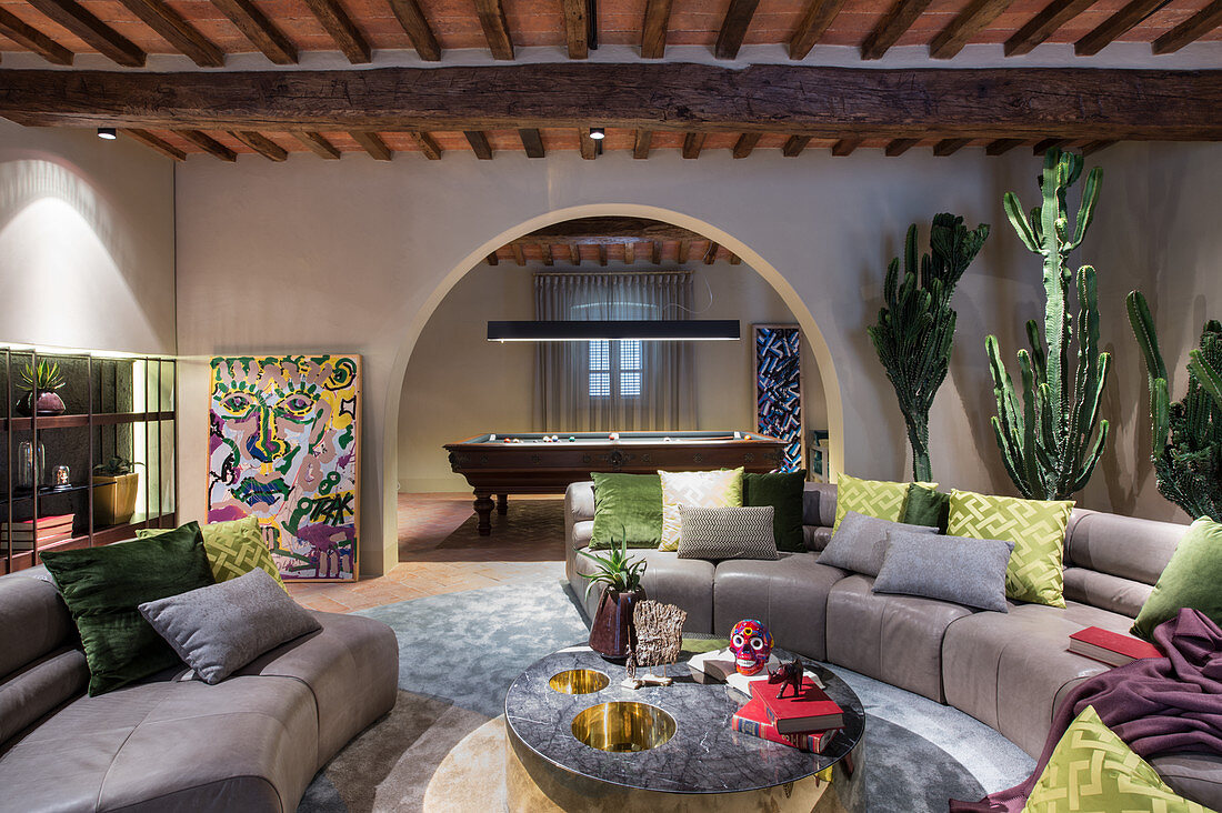 Modern sofa combination in Mediterranean living room