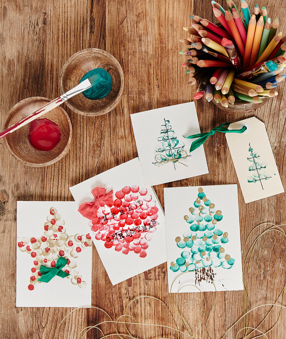 Diy Weihnachtskarten Mit Fingerabdrucken Bild Kaufen Living4media