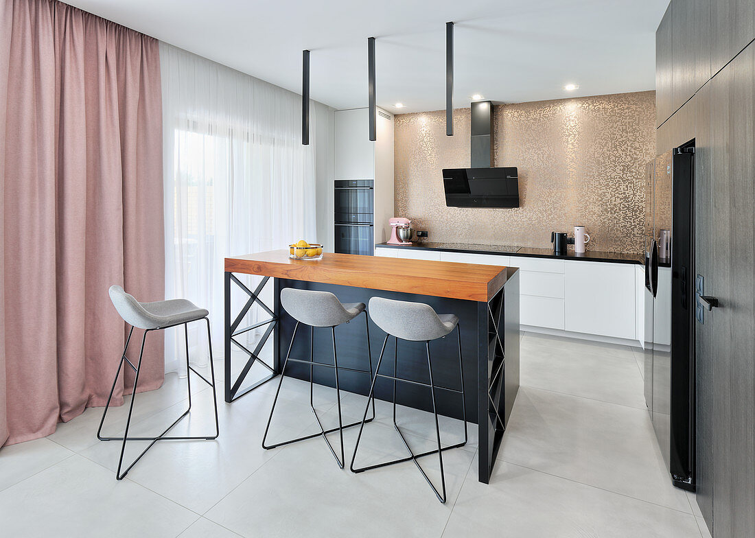 Kitchen Counter With Bar Stools In Buy Image 12684189 Living4media