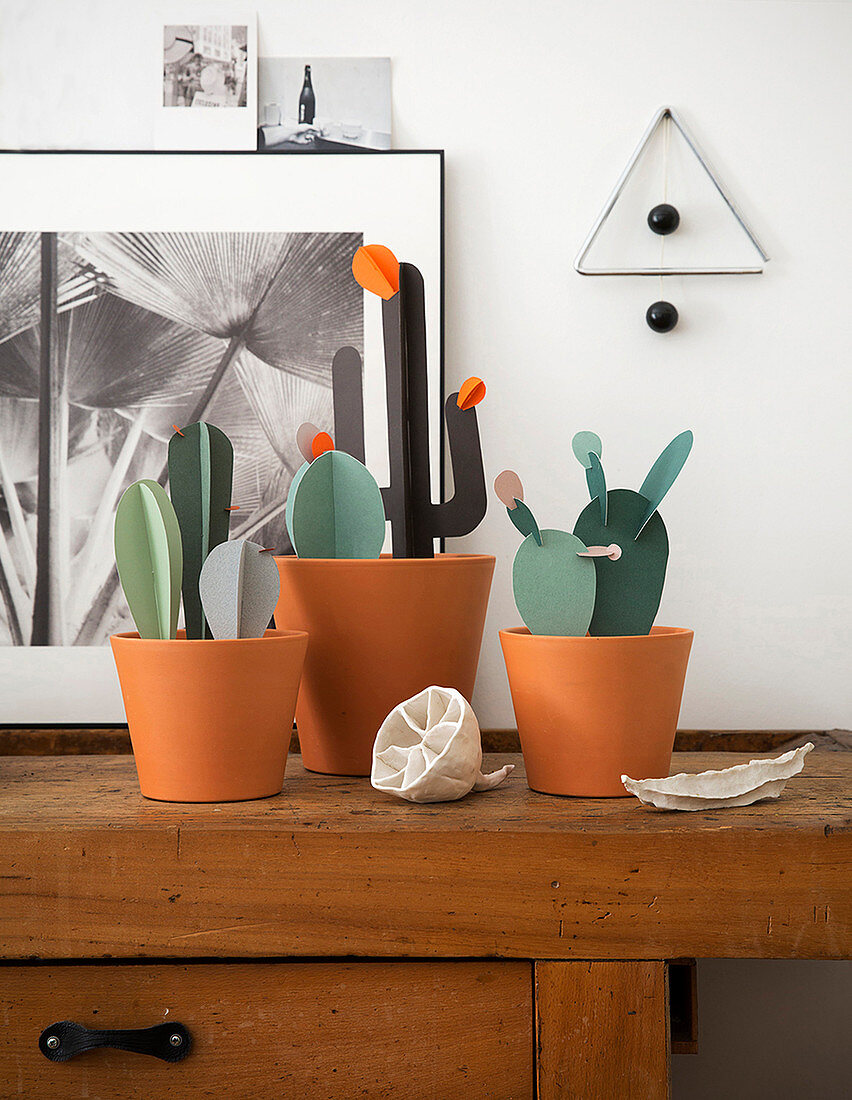 DIY-Kaktus aus Tonpapier