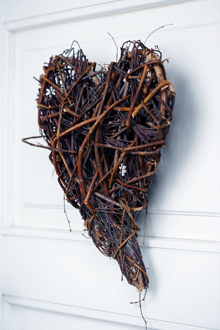 Wicker love-heart on door
