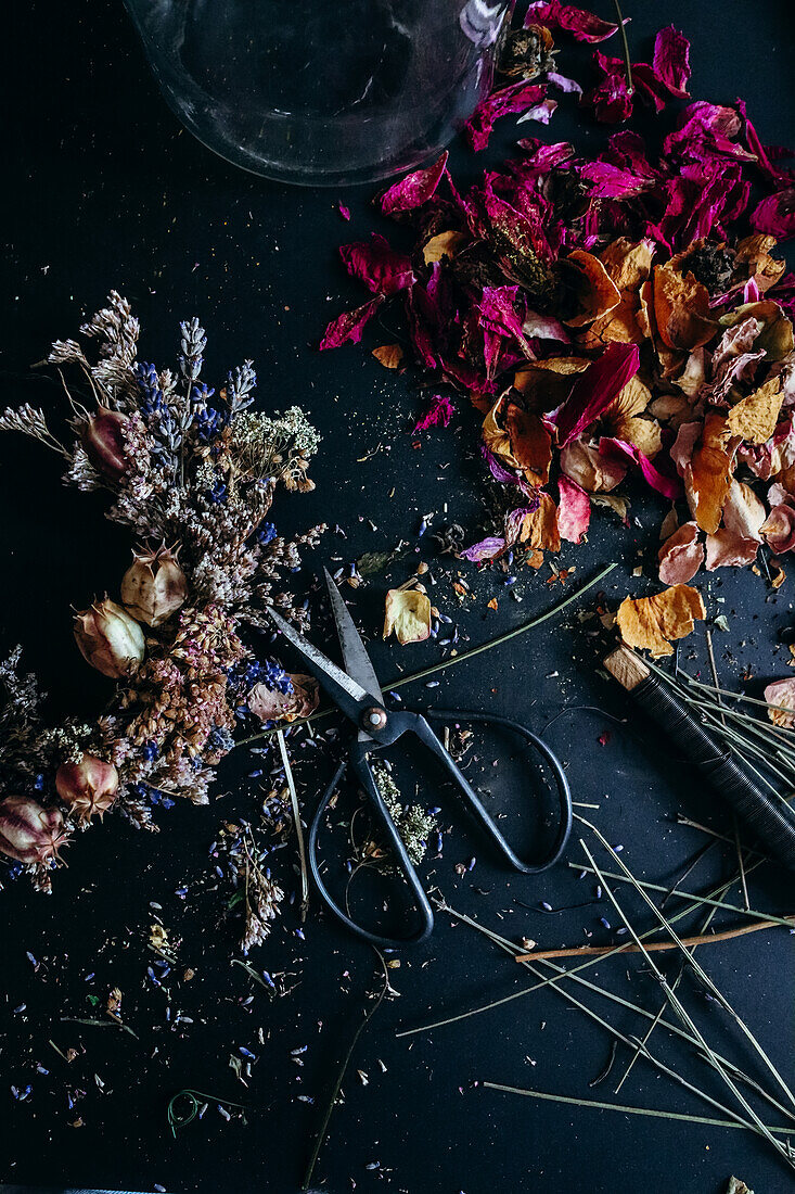 Dried flowers for wreath making