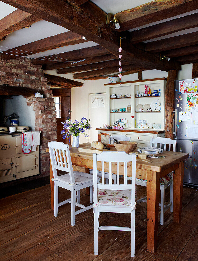 Devon cottage kitchen