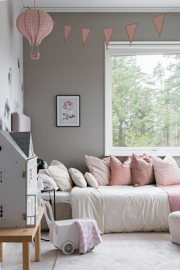 Girl's bedroom in pastel shades