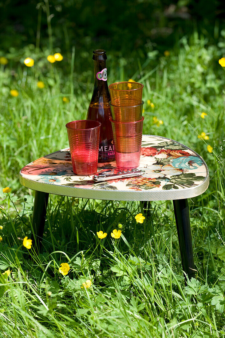 Picnic table with champagne