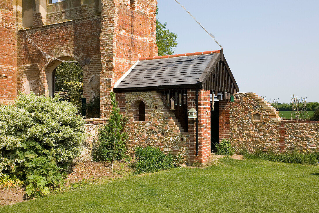 Veranda aus Backstein und Stein eines Hauses in Suffolk England