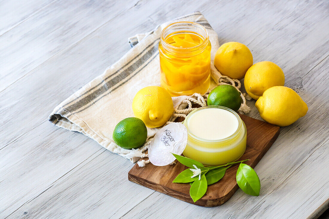 Body butter with lemon-lime oil for stressed skin