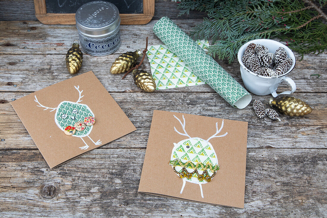 DIY Christmas cards with deer motifs